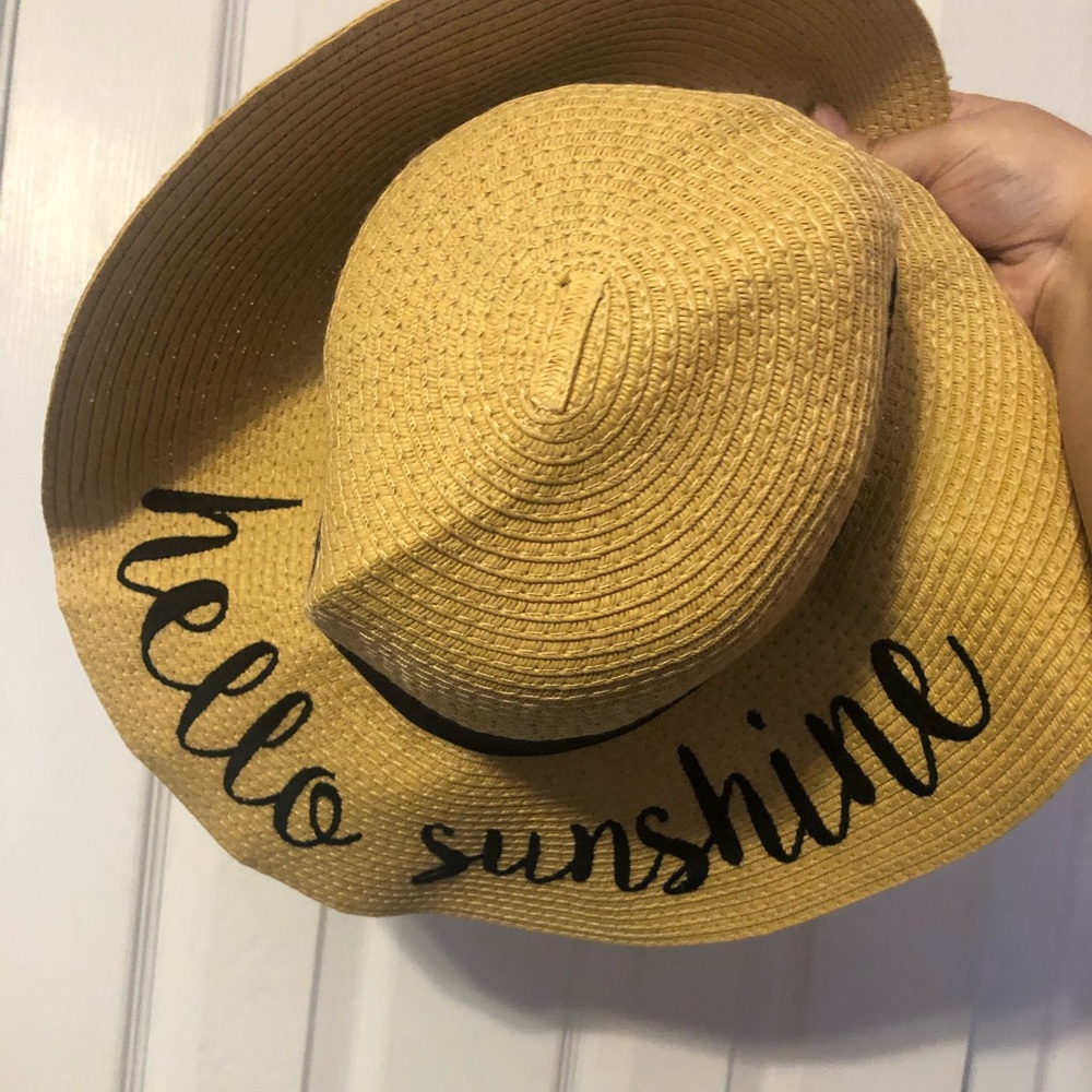 “Hello Sunshine” Floppy Hat
